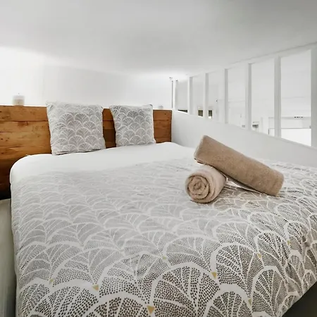 Moderne Et Douillet Au Coeur De *