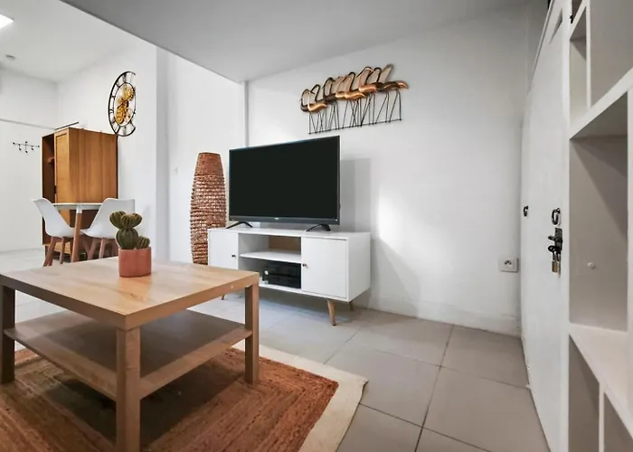Apartment Moderne Et Douillet Au Coeur De *