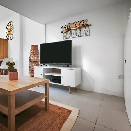 Apartament Moderne Et Douillet Au Coeur De *